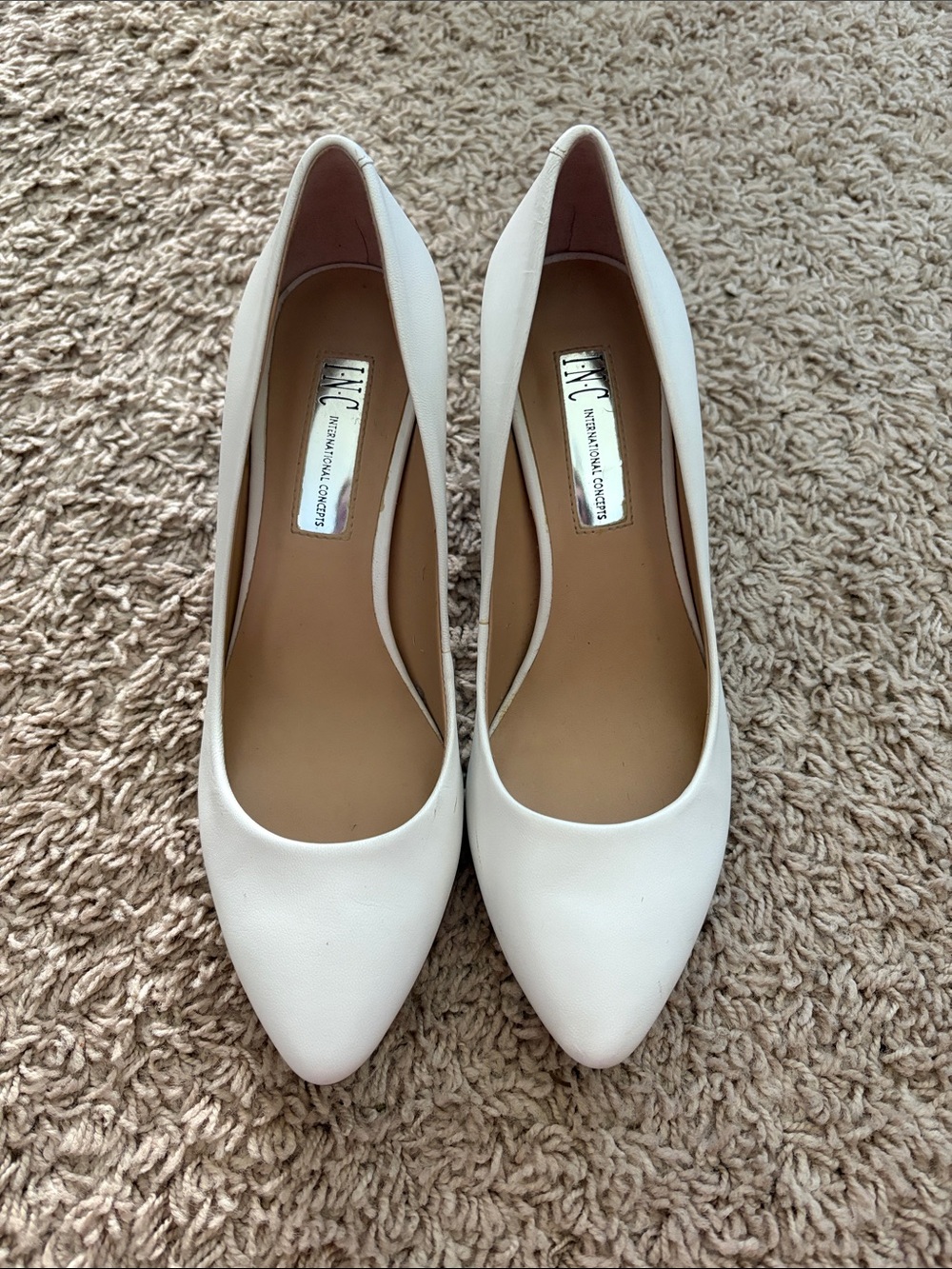INC International Concepts White Pointed Toe Pumps - Classic Leather Heels